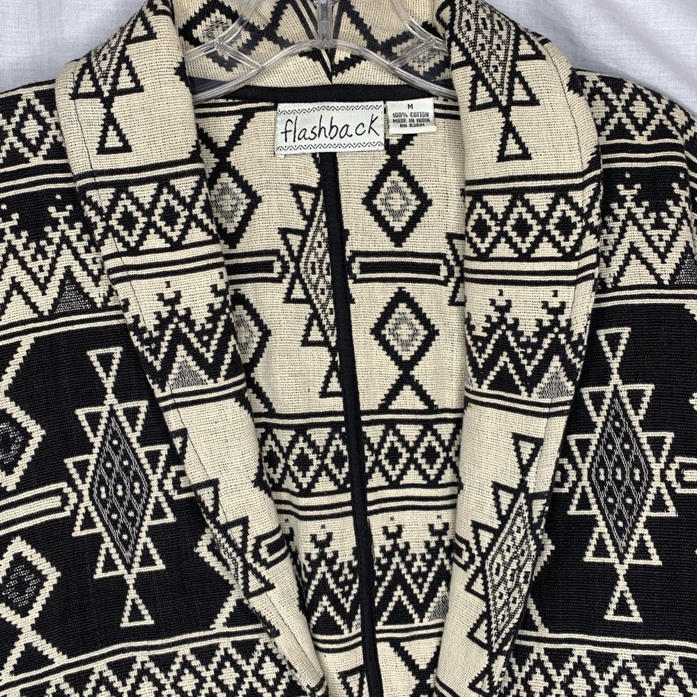 Flashback Bolero Jacket Geometric Patterns Women’… - image 5